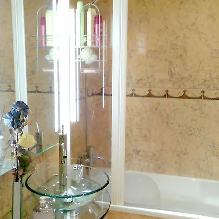 Villa With 3 Bedrooms In Moledo With Wonderful Mountain View Private Pool Furnished Garden * Moledo (Viana do Castelo)